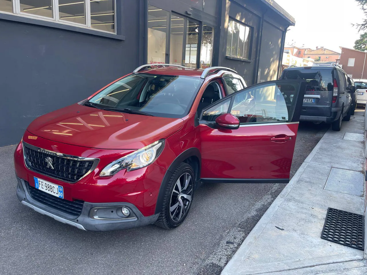 Peugeot 2008