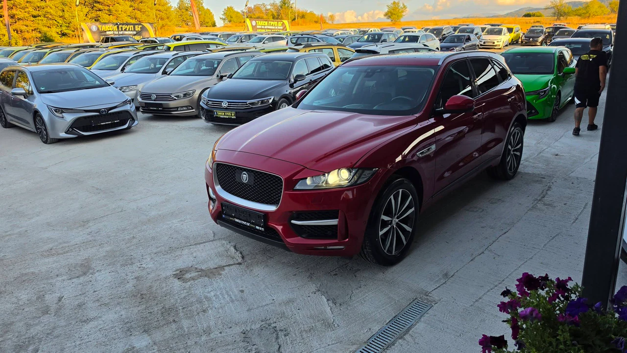 Jaguar F-Pace