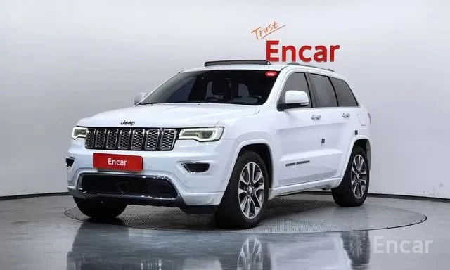 Jeep Grand Cherokee Overland — снимка 1